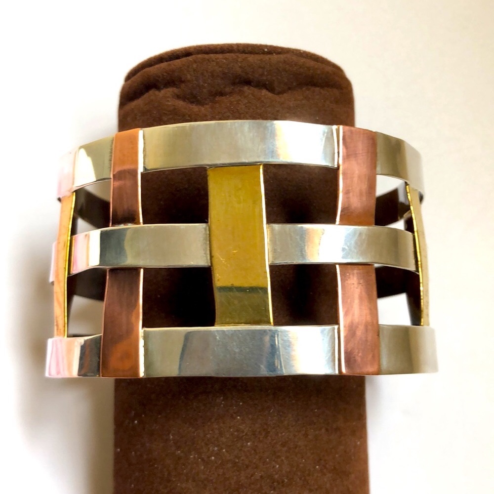 Vintage  RLM Studio – Robert Lee Morris Basket Weave Cuff -  Mixed Metal – EUC - Picture 5 of 9